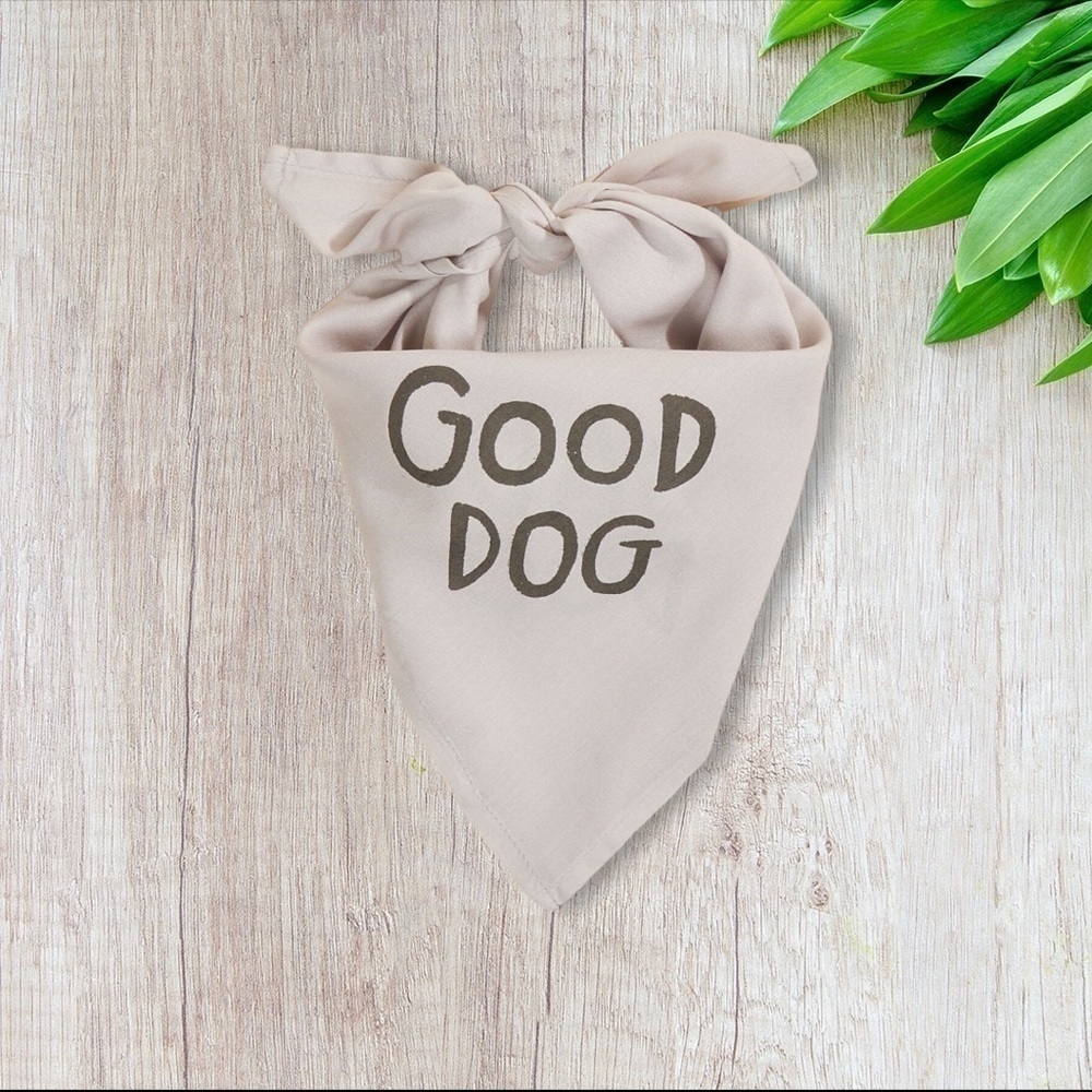 Bear & Ollie’s Good Dog Bandana in Small